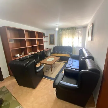 New Bazaar Apartamento Tirana